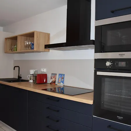 Beau T3 Renove, Terrasse Sud, Pres Commerces & Telepherique - Fr-1-464-238 Appartement *